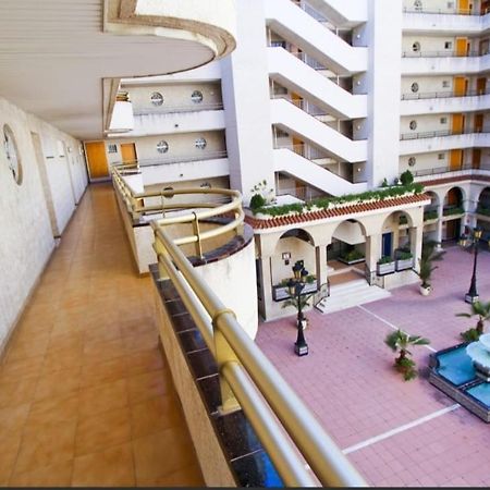 Apartamento En Salou Con 3 Piscinas Junto A Port Aventura Kültér fotó