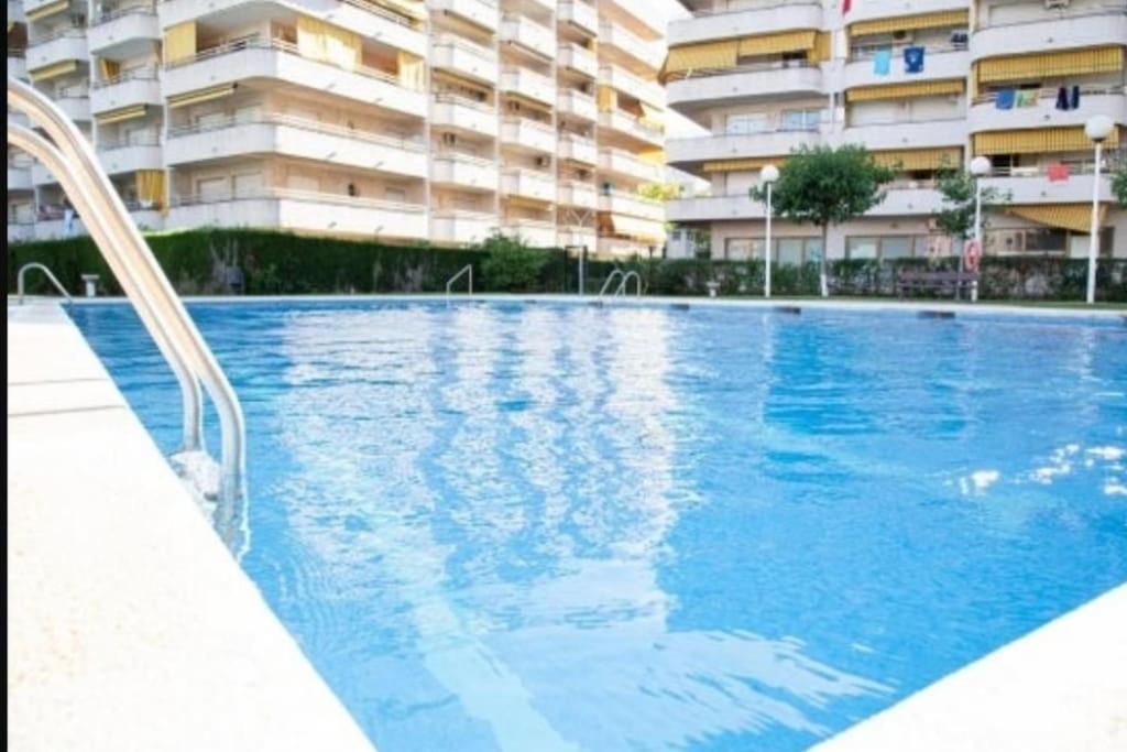 Apartamento En Salou Con 3 Piscinas Junto A Port Aventura Kültér fotó